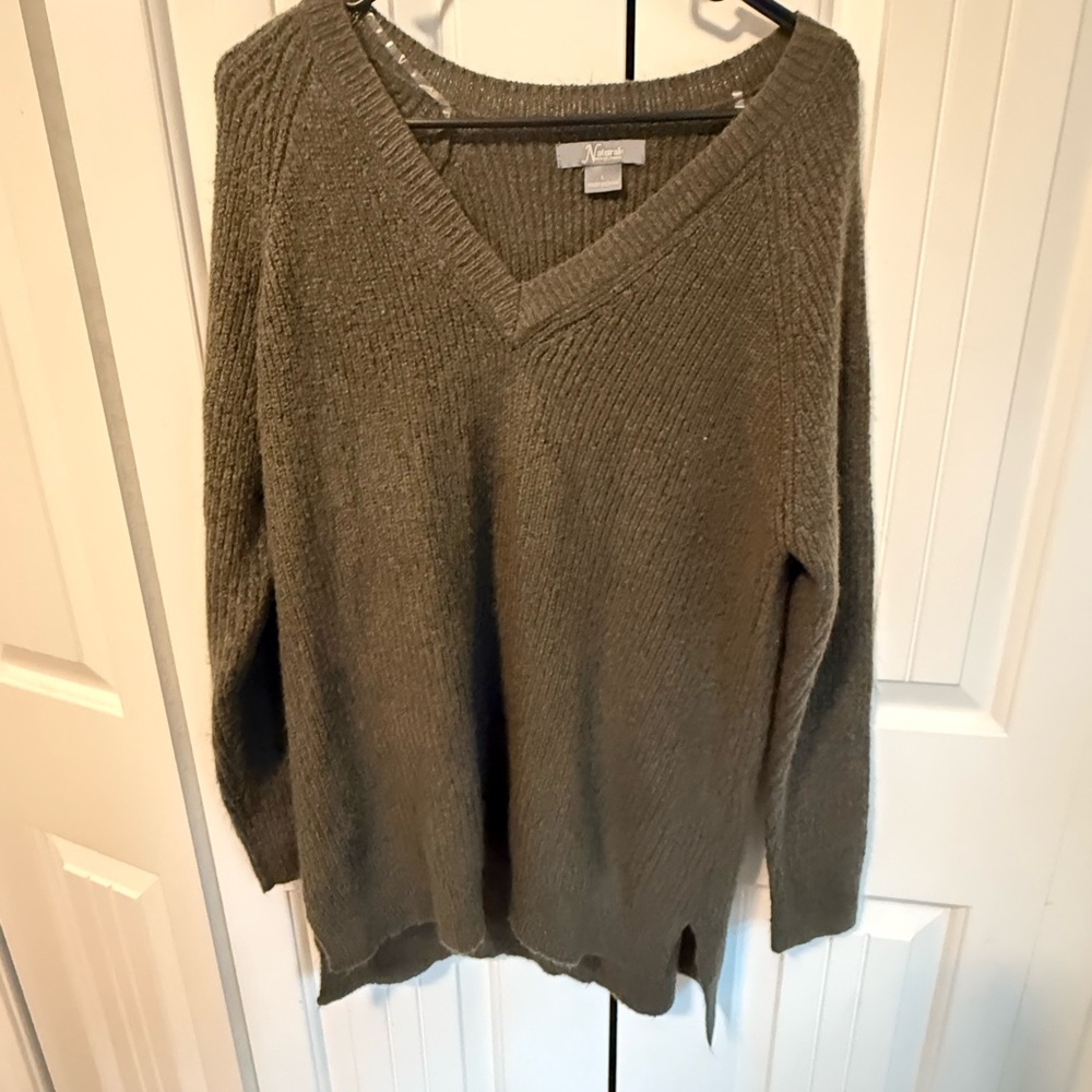 Natural Reflections Green V-Neck Sweater Casual Fit
